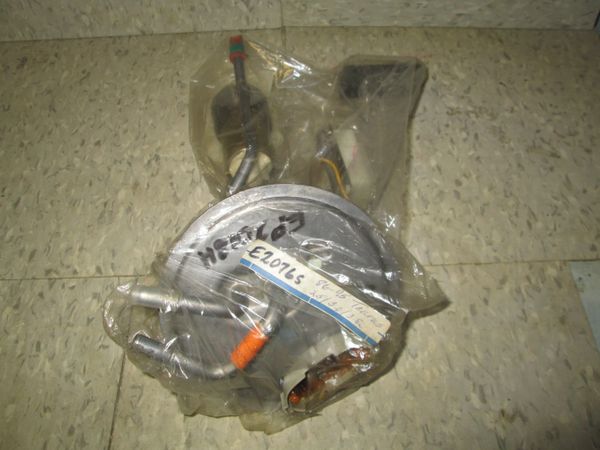 E2076S AIRTEX FORD 86-95 MERCURY SABLE TAURUS FUEL PUMP & SENDING UNIT NOS