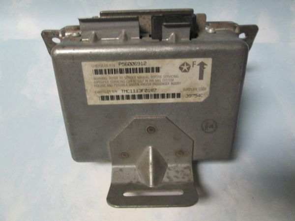 P560065912 DODGE PICKUP AIR BAG MODULE NEW