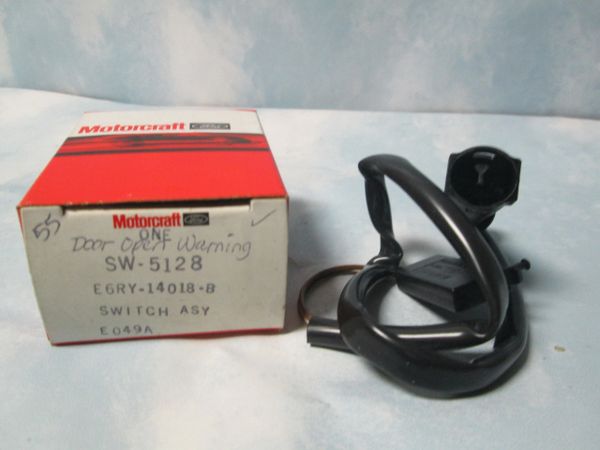 SW- 5128 MOTORCRAFT DOOR OPEN WARNING NEW