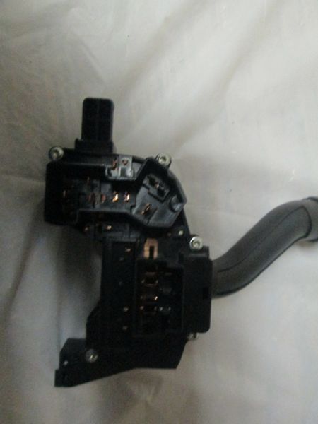 F85B-13K359-BA Windshield Wiper/Turn Signal Switch New 97-98 Lincoln
