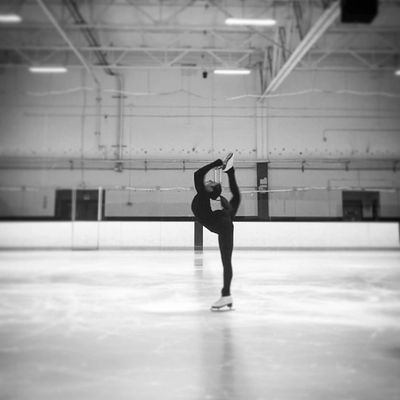 figure skating beillmann spin ice skater