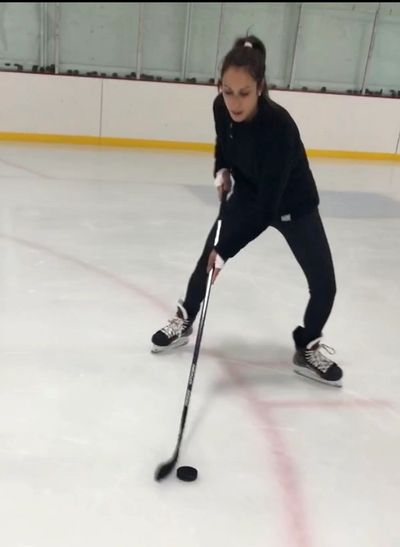 hockey power ice skating