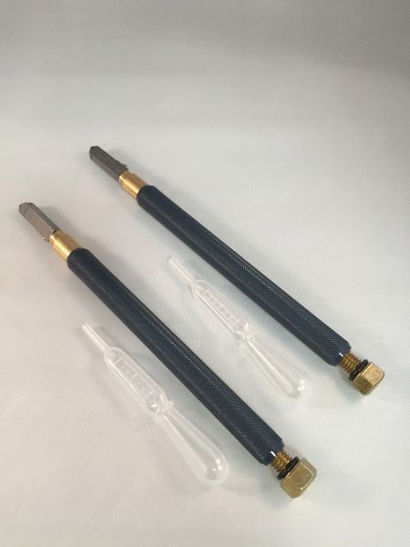 Toyo Pencil Grip Pattern Glass Cutter