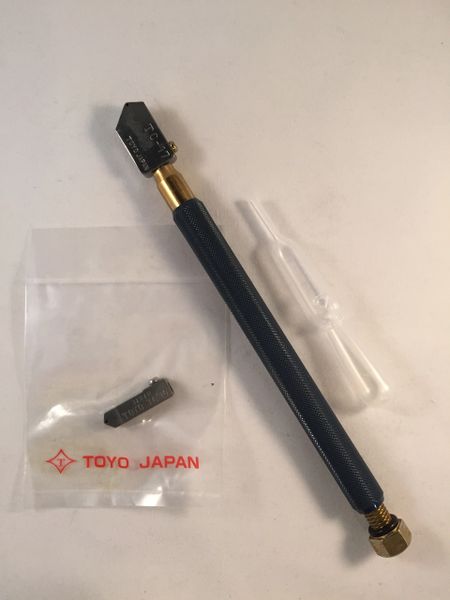 Toyo Pencil Grip Straight Glass Cutter