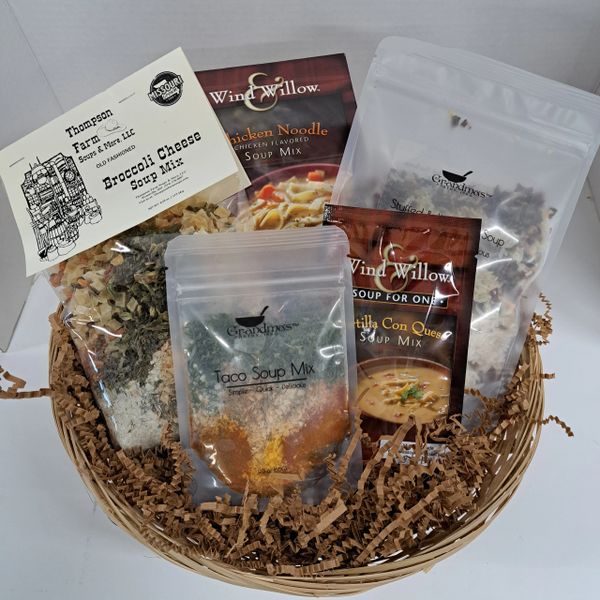 Soup Gift Baskets: Deluxe Soup Gift Basket with Free Shipping at Gift  Baskets Etc