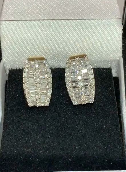 14 KT 1.00 CTW DIAMOND EARRINGS W/ OMEGA BACKS