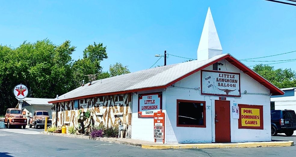 The Little Longhorn Saloon photo