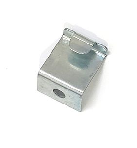 Suburban Main Top Clip 063429