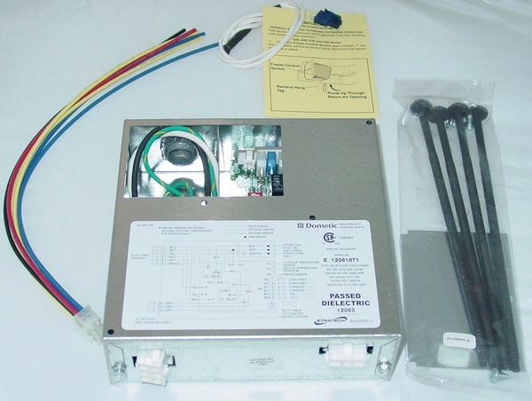 Dometic Comfort Control Center II CCC2 Multi-Zone Kit 3312020.000