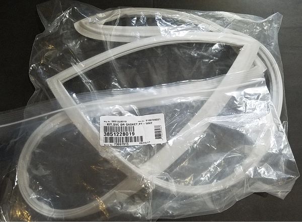 Dometic Polar White Refrigerator Door Gasket 3851228019