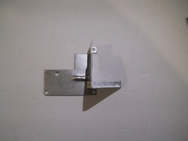 Suburban Water Heater Gas Valve Mount Bracket 063245 | pdxrvwholesale