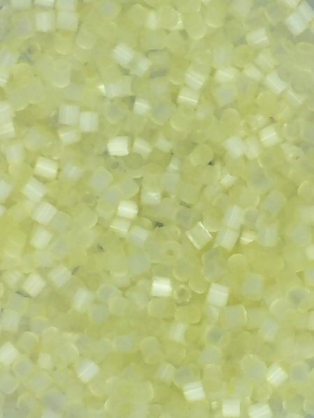 802 11/0 Lemon Ice Silky Satin/26g