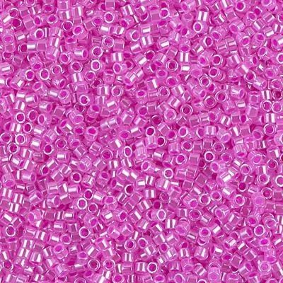 DB0247 Lined Crystal/Fuchsia/8g