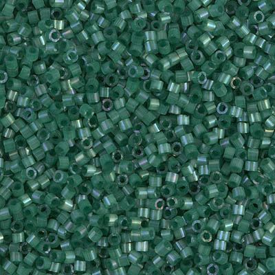 DB1814 Dyed Emerald Silk Satin/8g