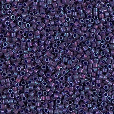 DB0135 Delica Metallic Midnight Purple/8g