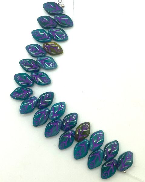 Czech Pressed Glass Leaf beads Blue/Purple 12x7mm 25/str