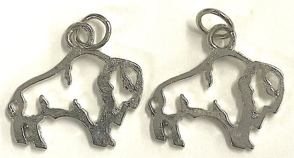 14x18mm Buffalo Charm Silver/pr