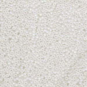 F131 Frosted Tr Crystal AB