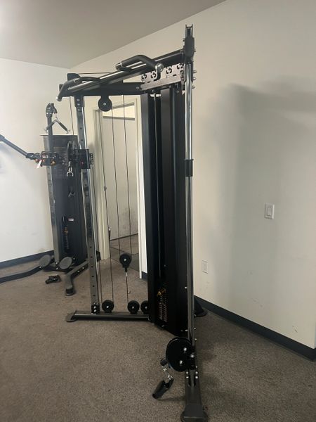 Functional trainer single stack
