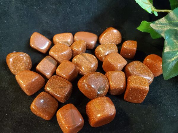 Tumbled Crystal: Goldstone