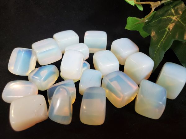 Tumbled Crystal: Opalite