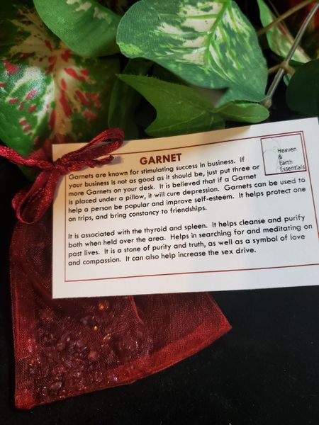 Mini Crystals Bag: Garnet