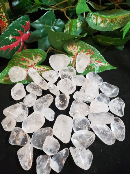 Tumbled Crystal: Quartz, Clear