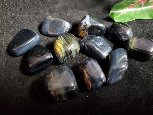 Tumbled Crystal: Tiger's Eye, Blue