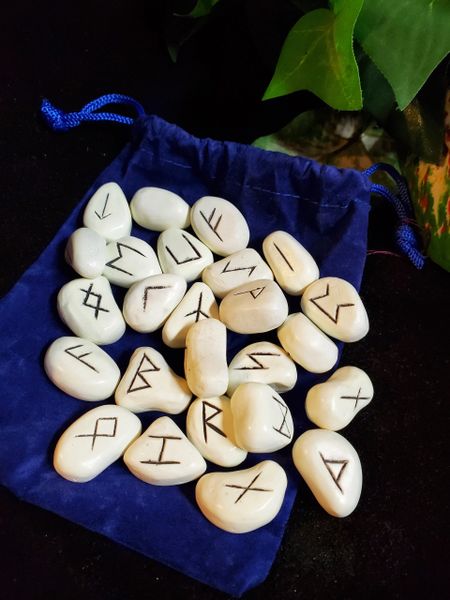 Runes Set: Resin