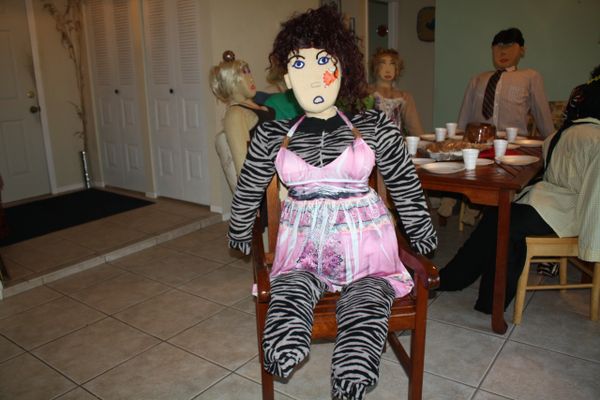 TALKING AND WALKING DOLL EDGEY,AS SECURITY, CAN HAVE CAMERAS HIDDEN OR VISIBLE. If you need a payment plan, email clothadultdolls@hotmail.com.
