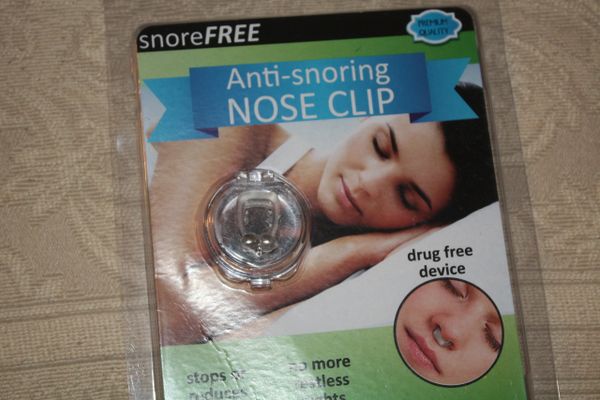 Anti-snoring NOSE CLIP. Stops snoring and helps to prevent high blood pressure.