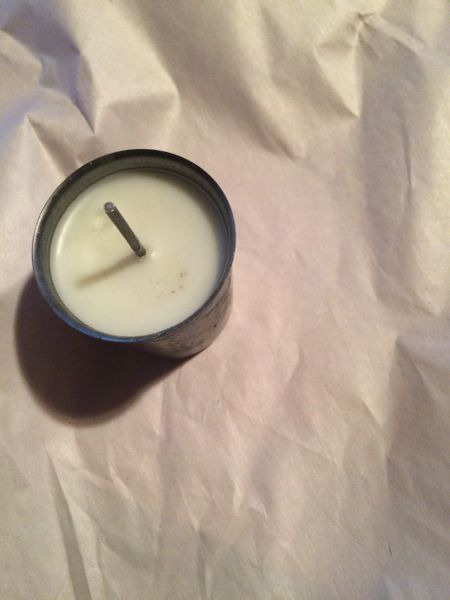 Sulfur candle