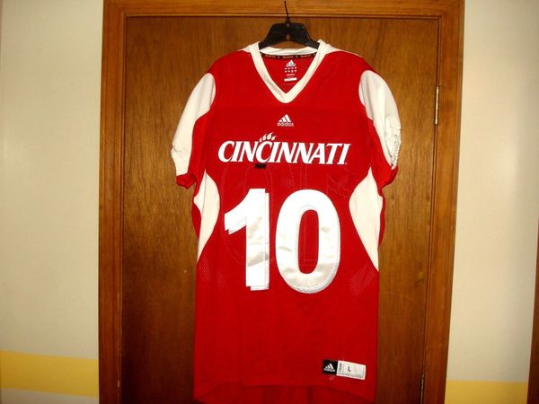 10 Cincinnati Bearcats NCAA Football Red Throwback Jersey