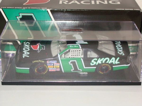 1995 Action 1/24 #1 Skoal Bandit Ford Thunderbird Rick Mast CWC