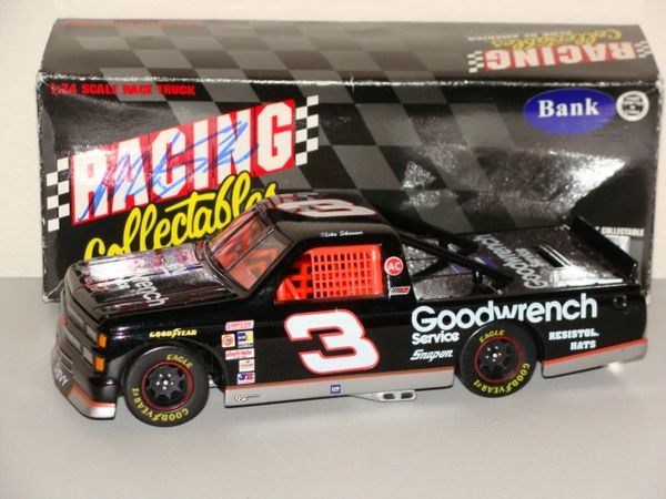 1995 RCCA 1/24 #3 GM Goodwrench Chevy Truck Mike Skinner CWB AUTOGRAPHED