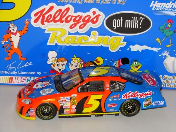 2004 TCO 1/24 #5 Kellogg's Tony Chevy MC Terry Labonte CWC