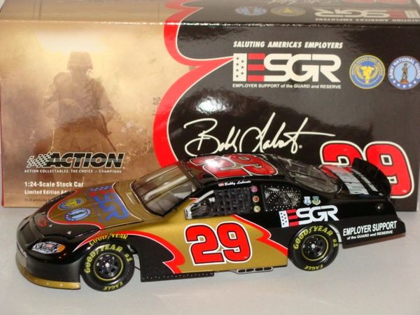 2004 Action 1/24 #29 ESGR Army Reserves BGN Chevy MC Bobby Labonte CWB