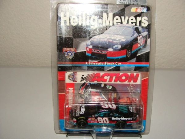 1998 Action 1/64 #90 Heilig-Meyers Ford Taurus Dick Trickle CWC