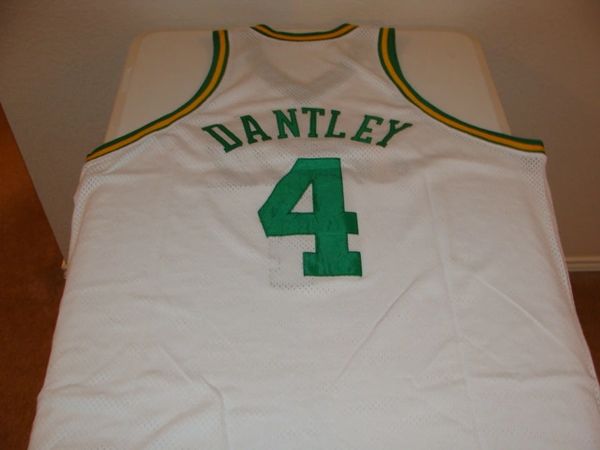 Adrian Dantley Utah Jazz Mitchell & Ness Hardwood Classics