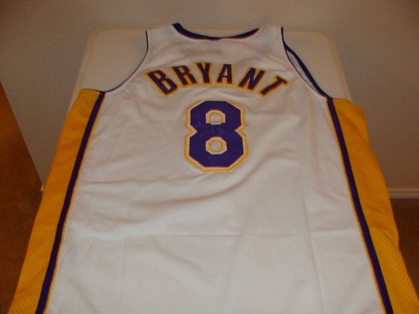 Kobe white hot sale 8 jersey