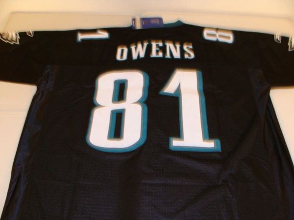 81 TERRELL OWENS Philadelphia Eagles NFL WR Black Mint Throwback