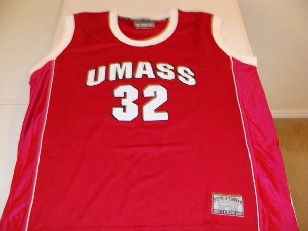 #32 UMASS Minutemen NCAA Basketball Red Throwback Team Jersey