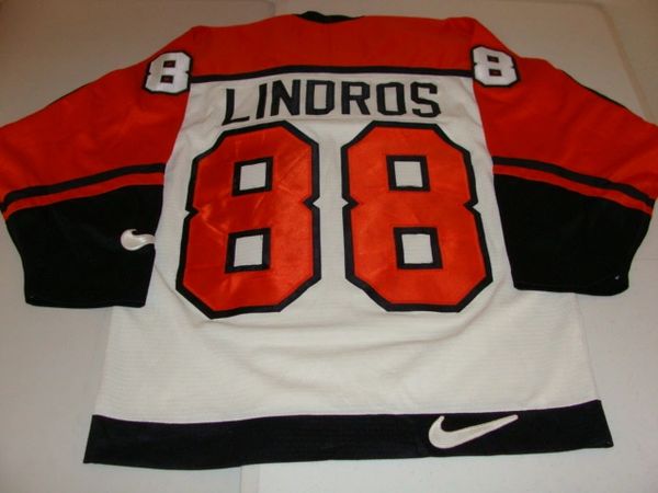 88 ERIC LINDROS Philadelphia Flyers NHL Centre White Throwback Jersey