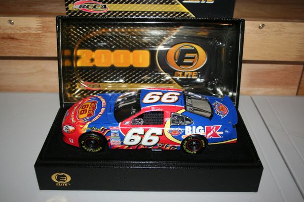 2000 Elite 1/24 #66 Big Kmart-Route 66 "DW Victory Tour" Ford Taurus Darrell Waltrip CWC