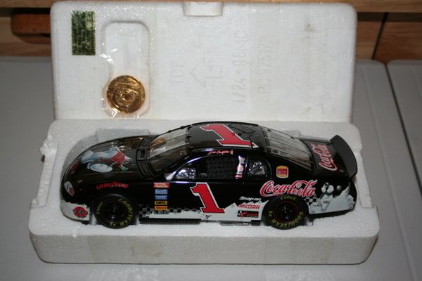 1998 Elite 1/24 #1 Coca Cola Polar Bear Japan Race Chevy MC Dale Earnhardt Jr. CWC