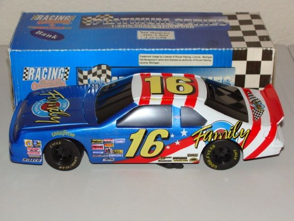 1994 Action 1/24 #16 FAMILY CHANNEL Ford Tbird Ted Musgrave BWB