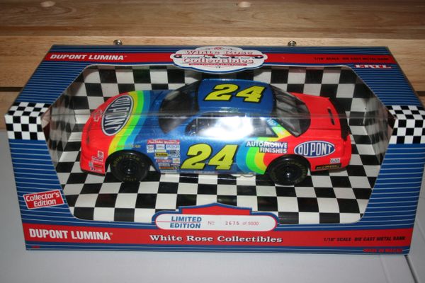 1993 Ertl 1/18 #24 Dupont Automotive Finishes Chevy Lumina Jeff Gordon CWB