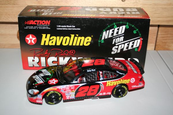 2001 Action 1/24 #28 Texaco Havoline "Need for Speed" Ford Taurus Ricky Rudd CWC