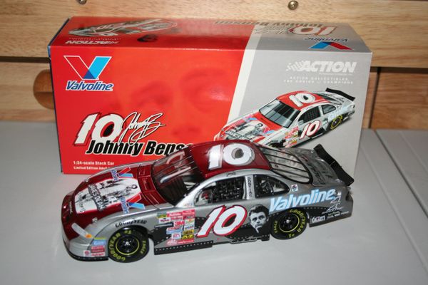 2001 Action 1/24 #10 Valvoline Oil "James Dean" Pontiac GP Johnny Benson CWC