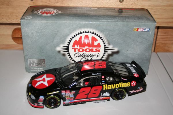 1999 Action MT 1/24 #28 Texaco Havoline Ford Taurus Kenny Irwin Jr. CWC